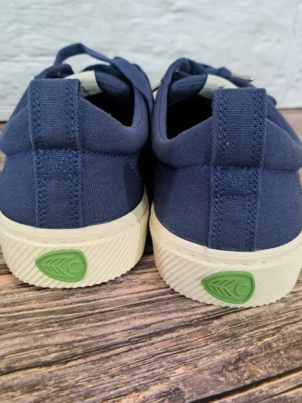 Mens' Cariuma OCA Low Navy Canvas sneakers‎ mens 10.5 cotton canvas cork insole